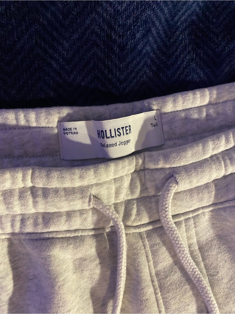 Hollister Sweatpants - Picture 3 of 6